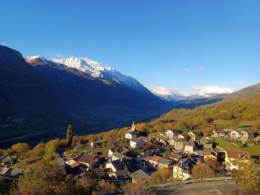 Apartmán Casa Vacanza Leonardo Chambave Exteriér fotografie